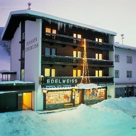 Gaestehaus Pension Edelweiss Kolsass エクステリア 写真