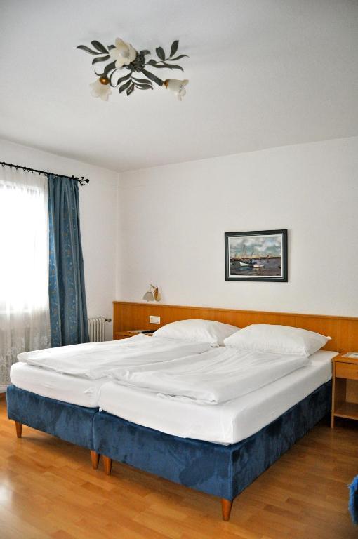 Gaestehaus Pension Edelweiss Kolsass 部屋 写真
