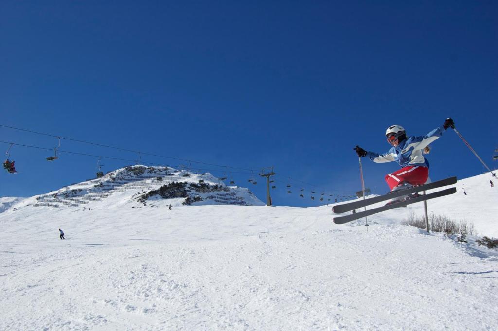 Gaestehaus Pension Edelweiss Kolsass エクステリア 写真